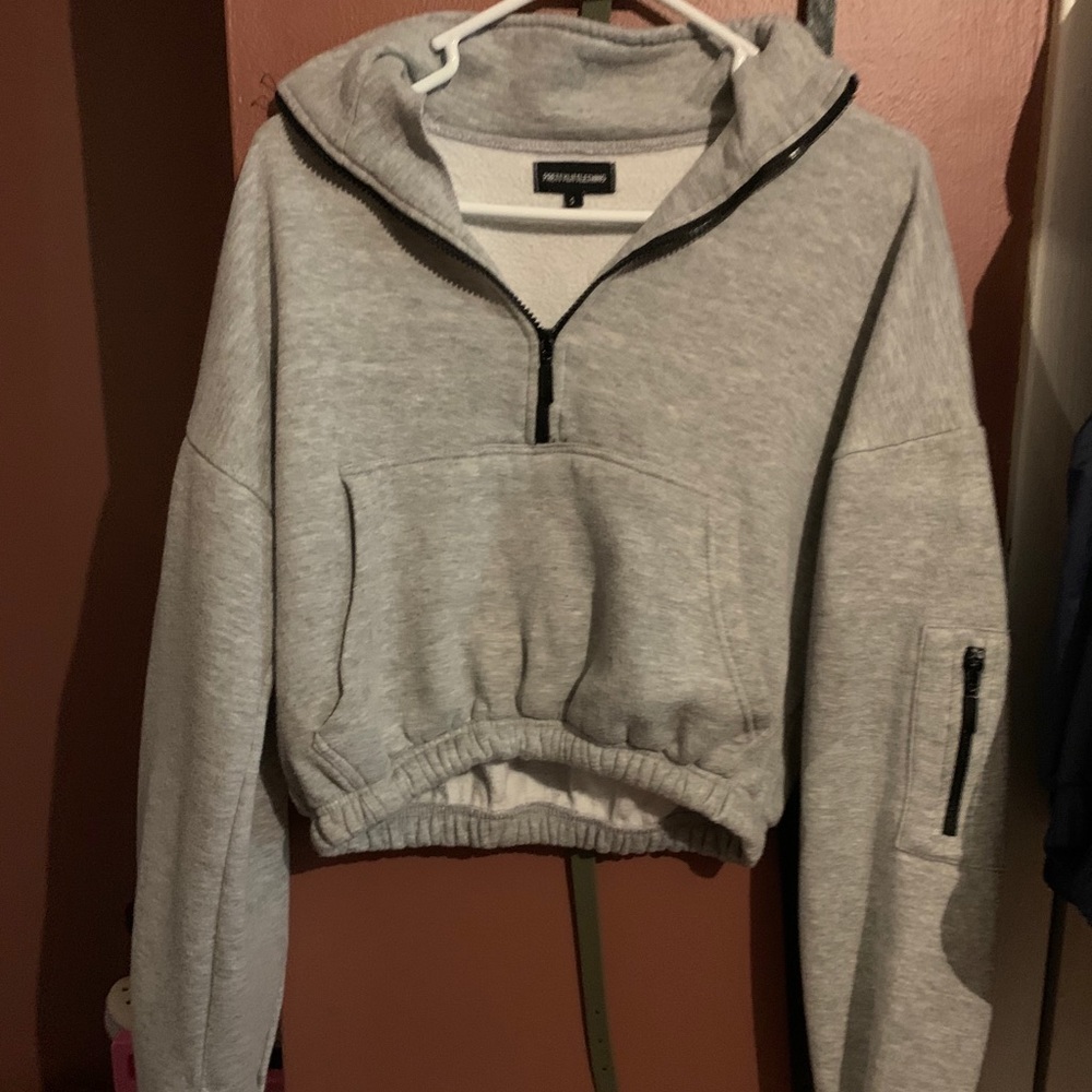 Plt crop top pullover